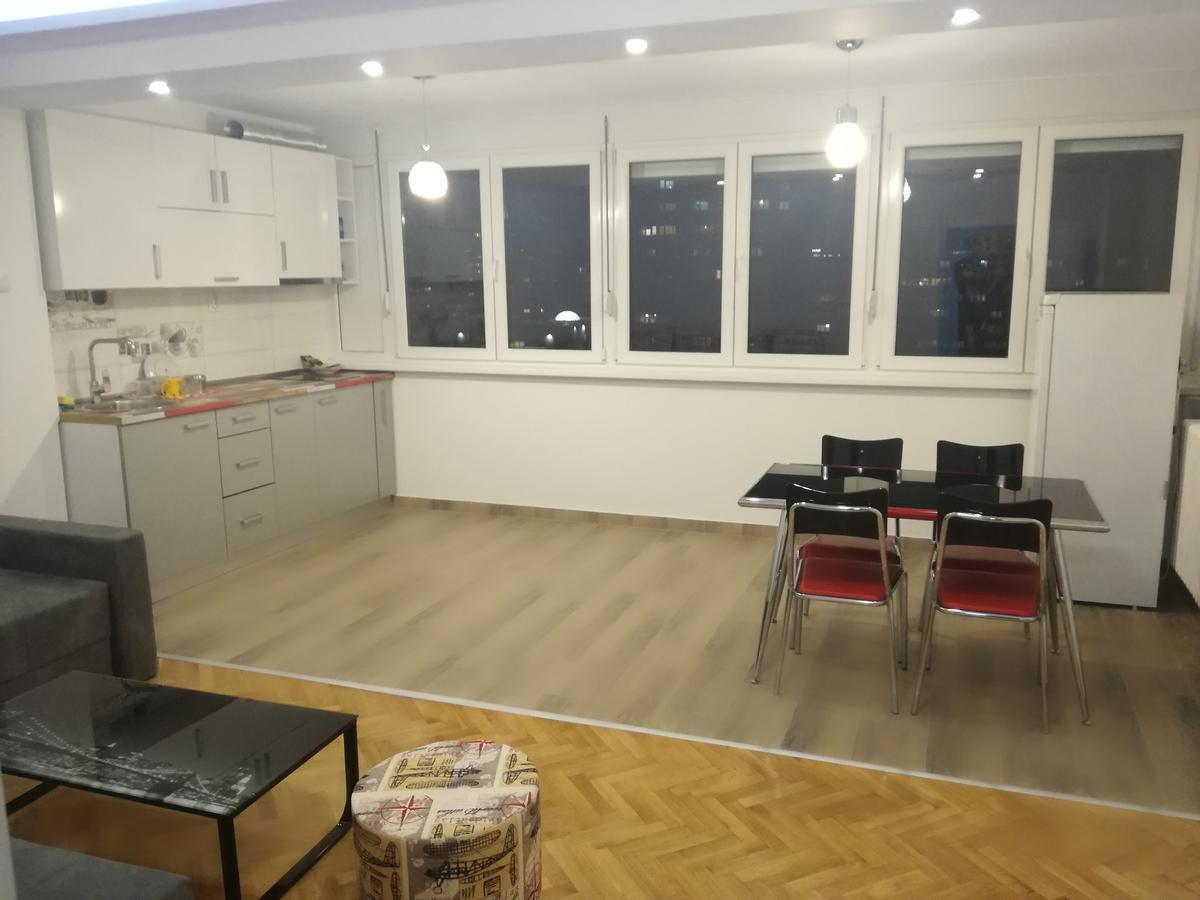 Ferienwohnung Penthouse Novi Beograd Exterior foto