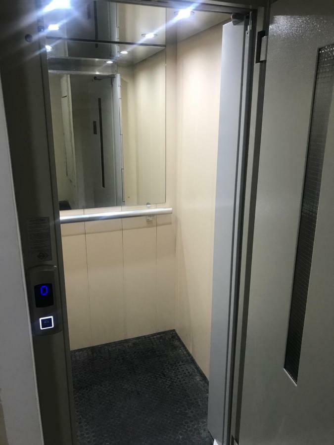 Ferienwohnung Penthouse Novi Beograd Exterior foto